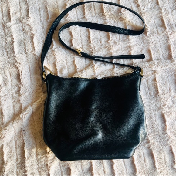 Michael Kors Bedford Medium Messenger - Black - Picture 2 of 4